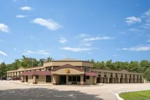 Super 8 by Wyndham West Greenwich/Providence - West Warwick
