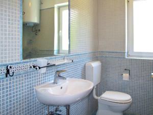 Apartment Chantal-1 by Interhome