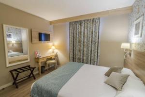 Hotels Hotel l'Aragon : photos des chambres