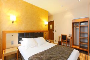 Hotels Hotel Bellevue Saint-Lazare : Chambre Simple