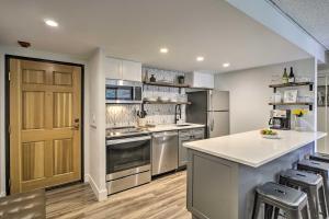 Walk to Main St and Ski Lift Breck Condo with Pool!