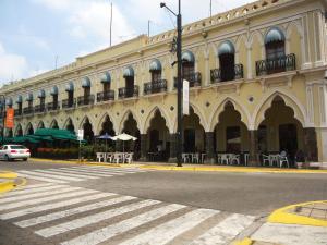 Hotel Concierge Plaza Colima