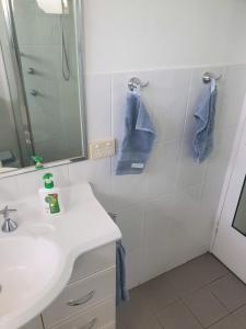 Bay Village - Shoal Bay Apartments