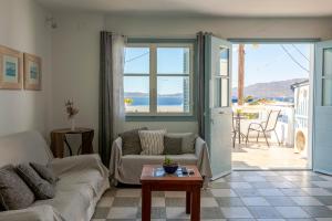 Emily's Suites Milos Greece