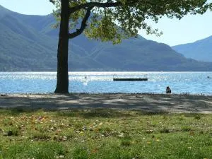 戈德堡住宿加早餐旅馆 - 胡尔登