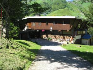 Auberges de jeunesse Auberge de Jeunesse HI Le Mont-Dore : photos des chambres