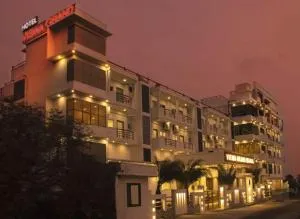 Hotel Viswa Grand - 蒂鲁琴杜尔