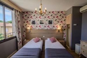 Hotels Hotel l'Aragon : photos des chambres