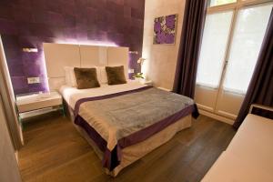 Hotels Hotel des Arceaux : photos des chambres