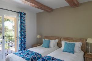 Double Room with Park or Pool View room in Domaine Du Calidianus