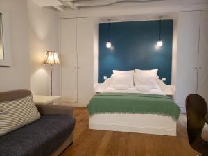 LOUVRE ST GERMAIN Rue VERNEUIL