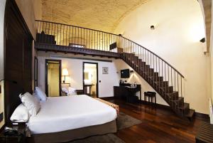 Junior Suite room in Hotel Convento Aracena & SPA