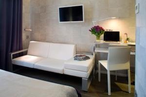 Hotels Hotel des Arceaux : photos des chambres