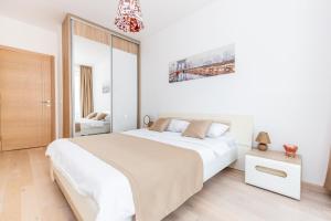 One-Bedroom Apartment room in Apartment with sea view BEATRICE#26