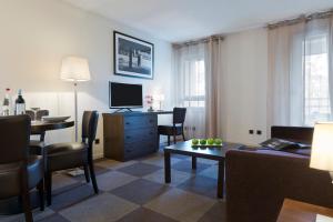 Appart'hotels Residence la Reserve Geneve Ferney Voltaire : photos des chambres