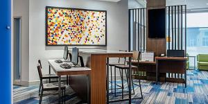 Holiday Inn Express & Suites - Brandon by IHG