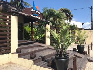 Bangalô no Pipa Atlântico Centro by Qavi