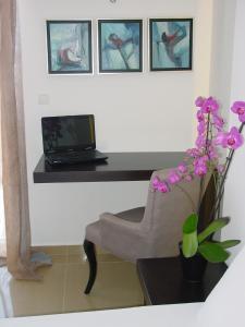 Superior Studio