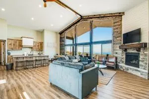 The Big Blue - Laketown