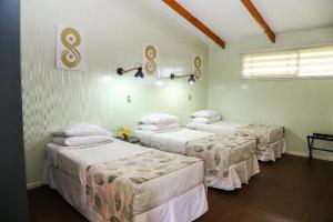 Room #27318807