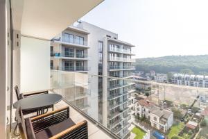 Top View Balticus 82 by Renters