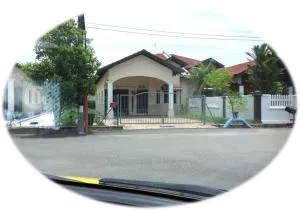 Addeen homestay - Kampong Kemaman