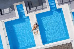 Splendour Resort Santorini Greece
