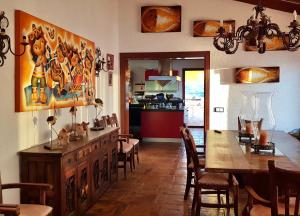 Villa with Sea View room in Villa de lujo en Playa de Fornells