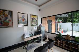 The 168 Gallery Residence and Hotel