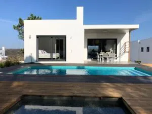 Cairnvillas - Villa Solar C37 Luxury Villa with Swimming Pool near Beach - Aljezur
