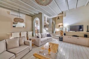 Marconis seaside villa