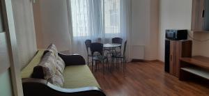 Французький бульвар 22, клиника Филатова, университет