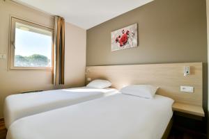 Hotels B&B HOTEL Bollene : photos des chambres