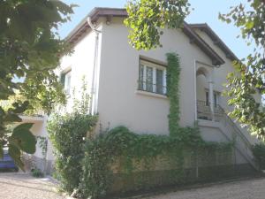 Sejours chez l'habitant Villa Les Martinets - Piscine et Jacuzzi-Voie Verte Passa Pais-Gorges d'Heric-Massif du Caroux-Chambre d'hote : photos des chambres