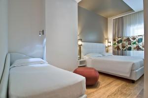 Triple Room room in Hotel Caravel