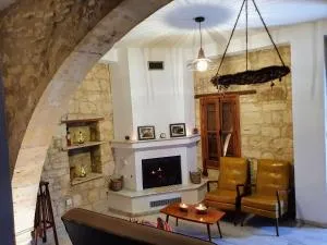 Vouni Clock House - Pachna