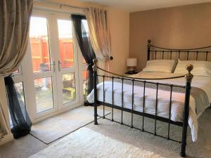 One Big Holiday Home Ashdene for Exclusive Use
