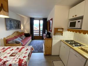 Appartements Boost Your Immo Risoul Betelgeuse 367 : photos des chambres