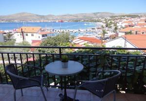 Apartments Mara - 70m from the sea