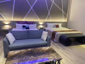 Phòng Premium 4 Người (Premium Quadruple Room)