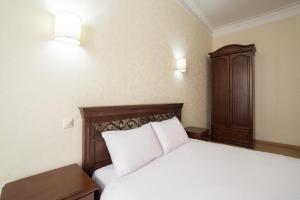 Apartment on Virmenska 3, with 2 separate bedrooms