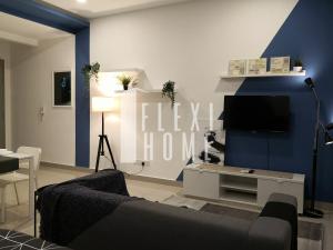 1-2 Guests, Cybersquare Private Studio - Cyberjaya, Flexihome-MY