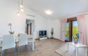 Terre Bianche with Private Pool and Whirlpool 