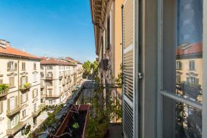 GuestHost - Porta Nuova & Parco del Valentino Roomy Flat img35