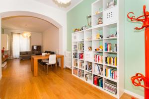 GuestHost - Porta Nuova & Parco del Valentino Roomy Flat