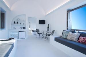 Luxury Santorini Villa Villa Pori Blanca Master Suite Private Pool