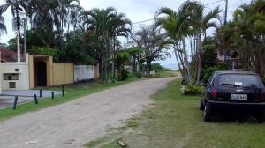 Bertioga pé na areia com piscina no Cantão do Indaiá