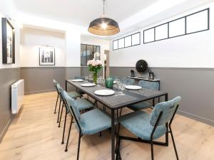 LivinParis - Luxury 3 Bedrooms Le Marais III