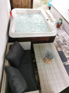 Á-B Apartman - 3hvězdičkové hotely ve městě Gyula