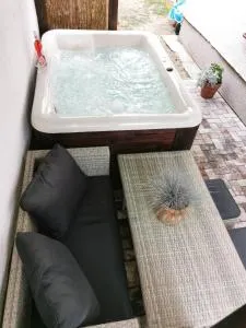 Á-B Apartman - Elek